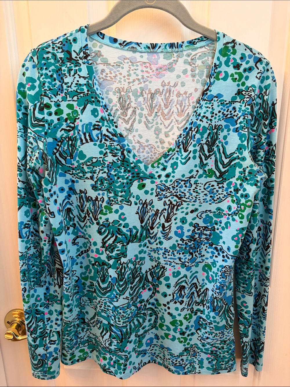 Lilly Pulitzer Aqua and Teal V-Neck Long Sleeve Top